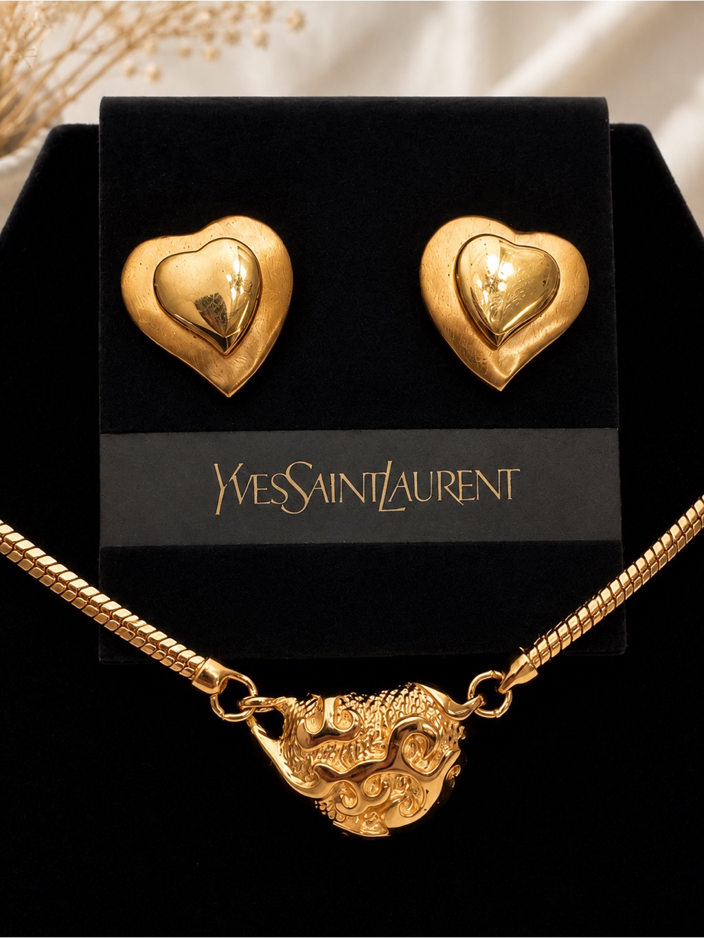 Vintage Nwt Ysl Yves Saint Laurent Gold Heart Necklace And Clip Earrings Set